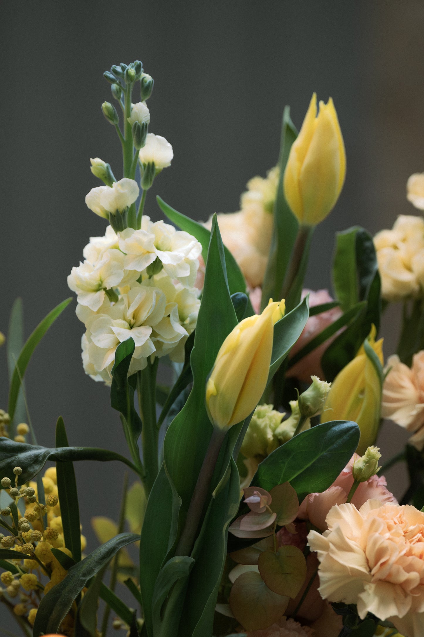 Bouquet Blanc et jaune de Saison