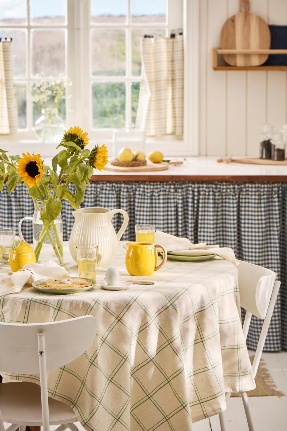 Nappe à grands carreaux amande – 150x150 cm | 100% coton